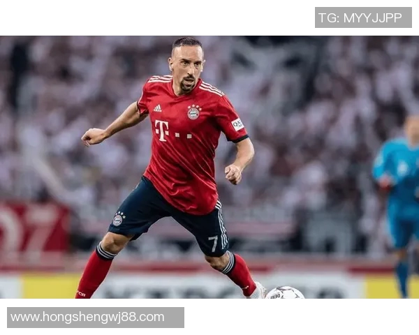 全球足坛传奇球星生平回顾与成就分析