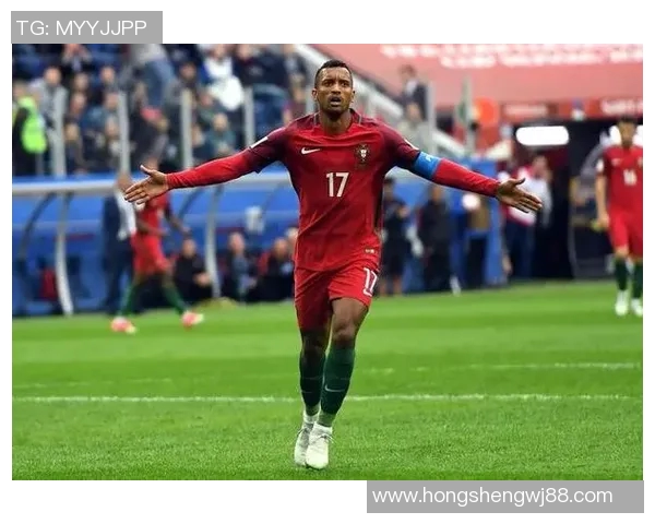 足坛巨星纷纷告别绿茵场回顾辉煌职业生涯瞬间